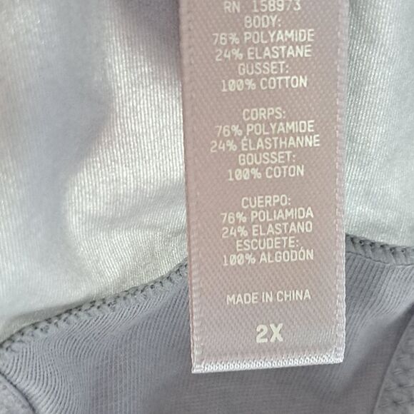 NWT SKIMS THONG - Picture 7 of 11